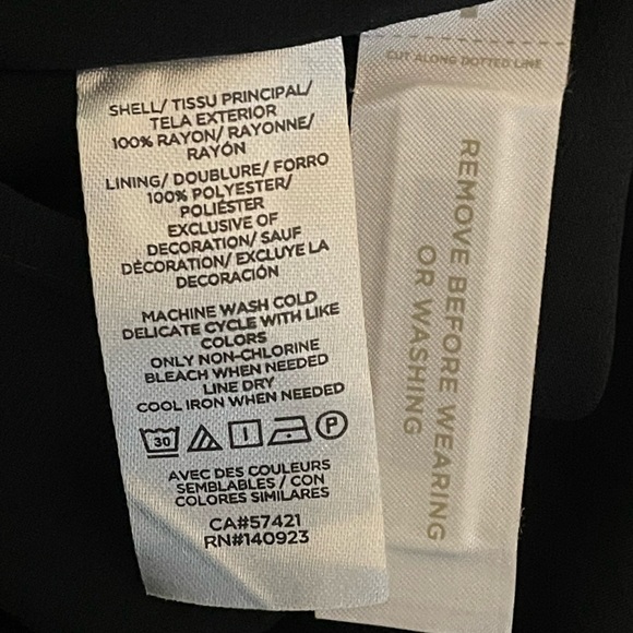 Loft Dress - Picture 3 of 4